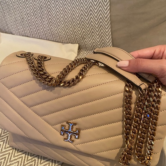 Sold Kira Chevron Leather Crossbody Bag - Picture 6 of 8